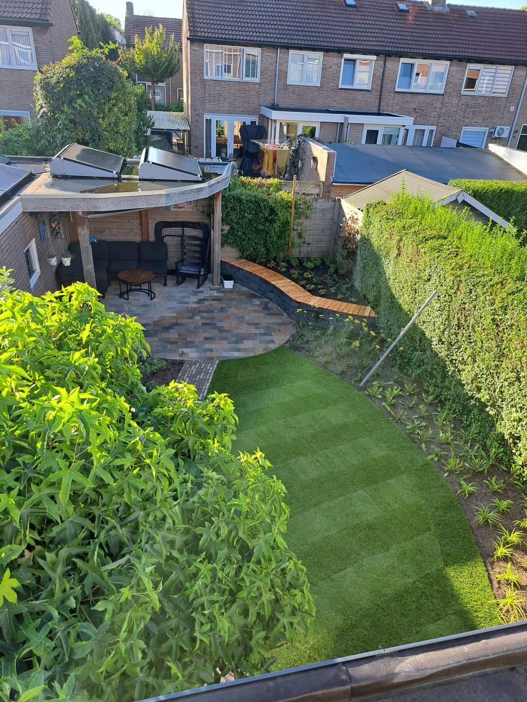 tuin laten aanleggen hovenier